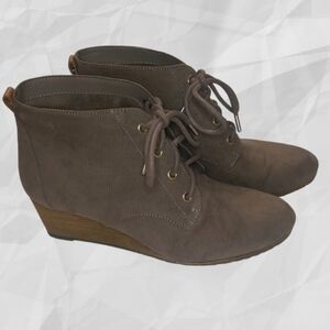 Dr. Scholl's Close Call Wedge Booties 8